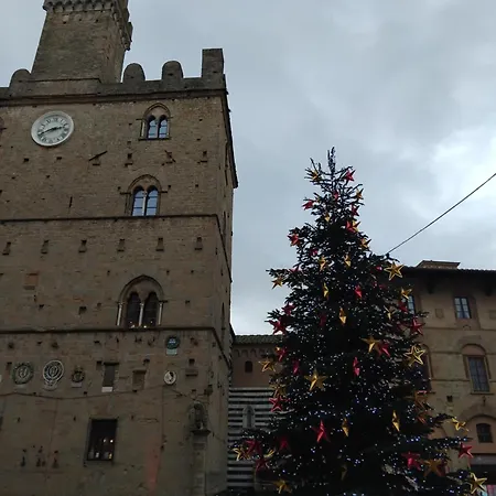 Apartamento Il Mandorlo Nel Centro Di Volterra
